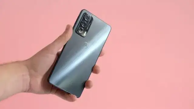 Motorola Edge 30, Geekbench'te Ortaya Çıktı: Teknik Özellikleri Neler?