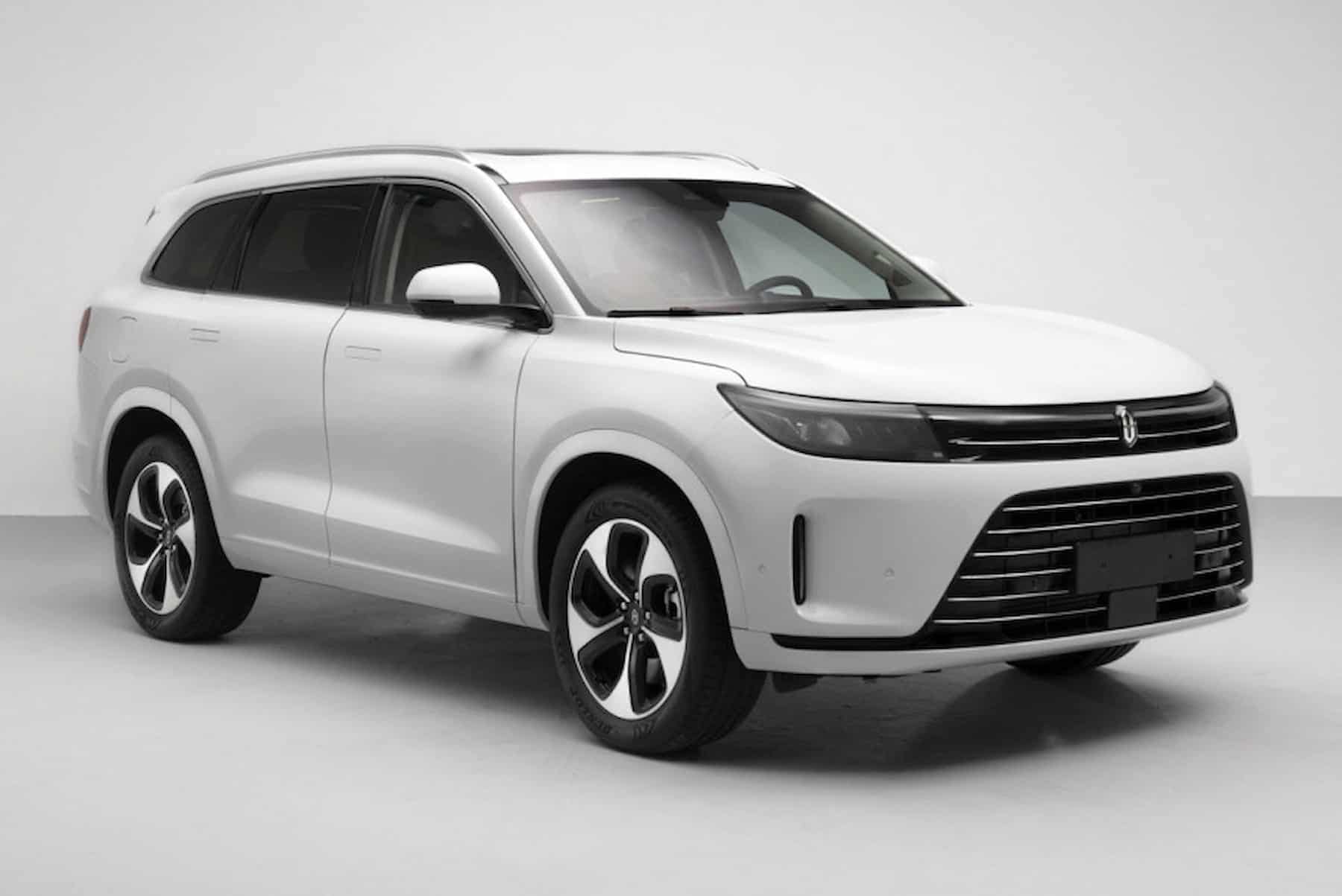 AITO'nun Lüks SUV Modeli Wenjie M7, Temmuz Ayında Piyasaya Sürülecek!