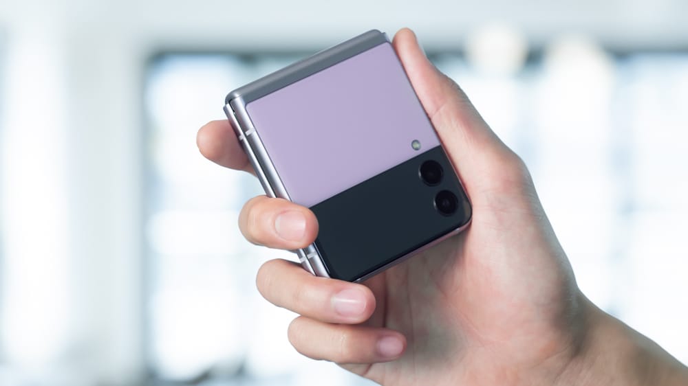 Samsung Galaxy Z Flip4 için Basın Görselleri Sızdı