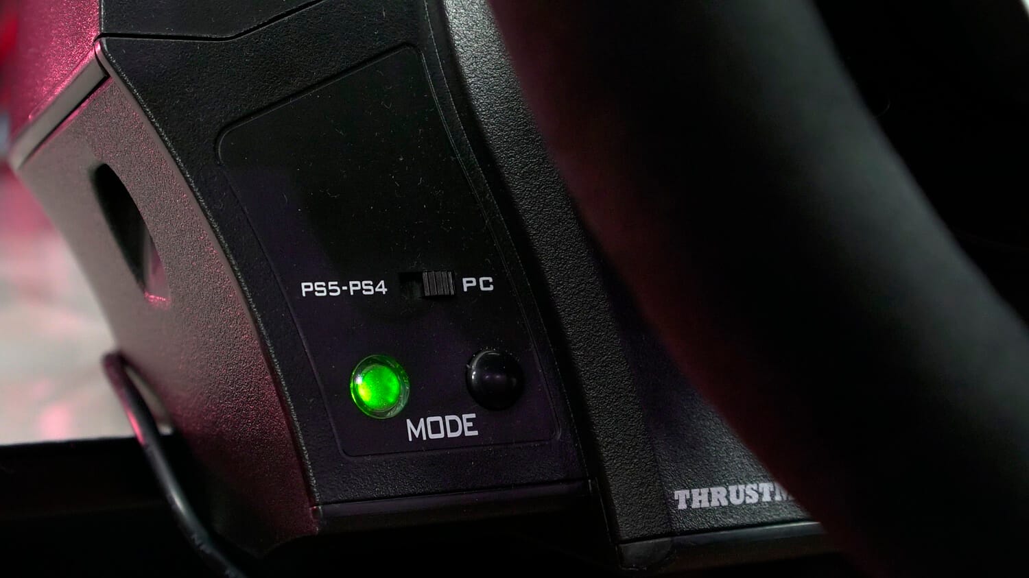 Thrustmaster T300 Ferrari Integral Alcantara Edition