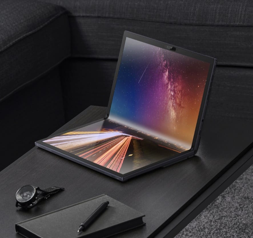 ASUS Zenbook 17 Fold OLED (UX9702)