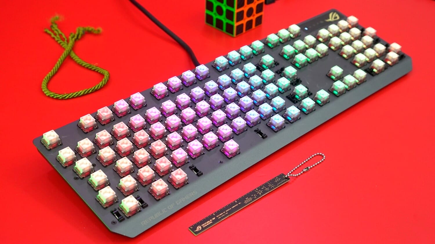 ASUS ROG Strix Scope RX