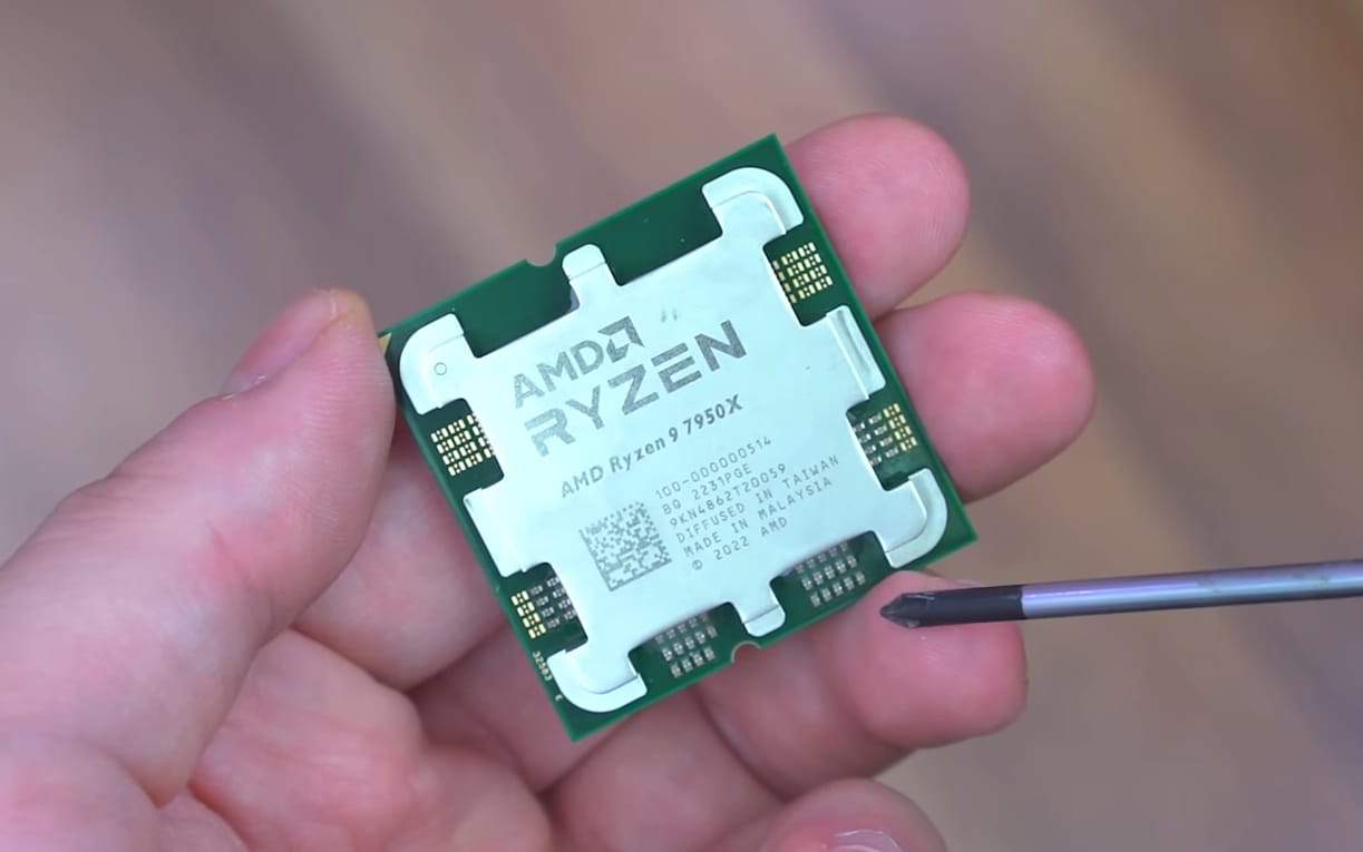 Ryzen 9 7950X ve Ryzen 5 7600X