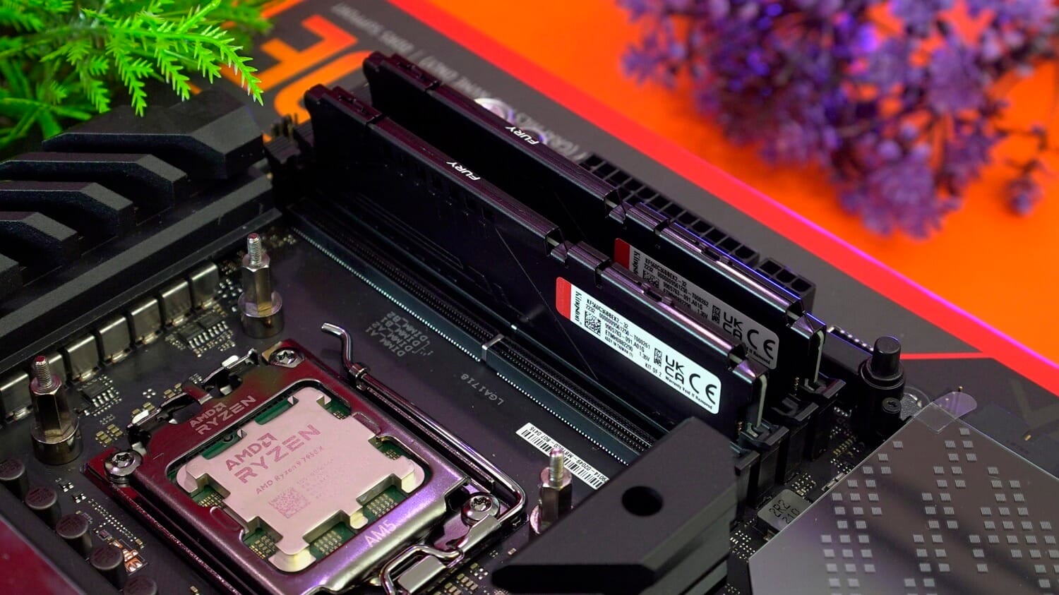 Ryzen 9 7950X ve Ryzen 5 7600X