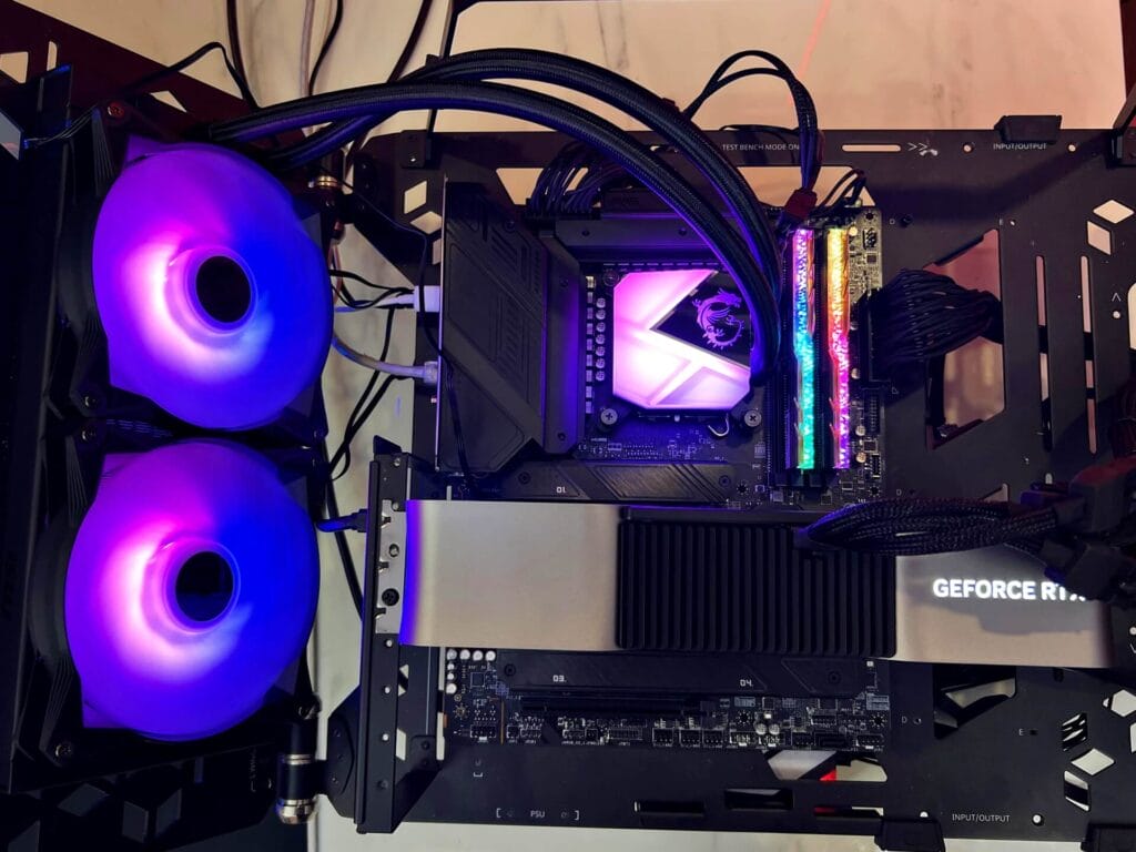 MSI MAG Z790 TOMAHAWK WiFi DDR4