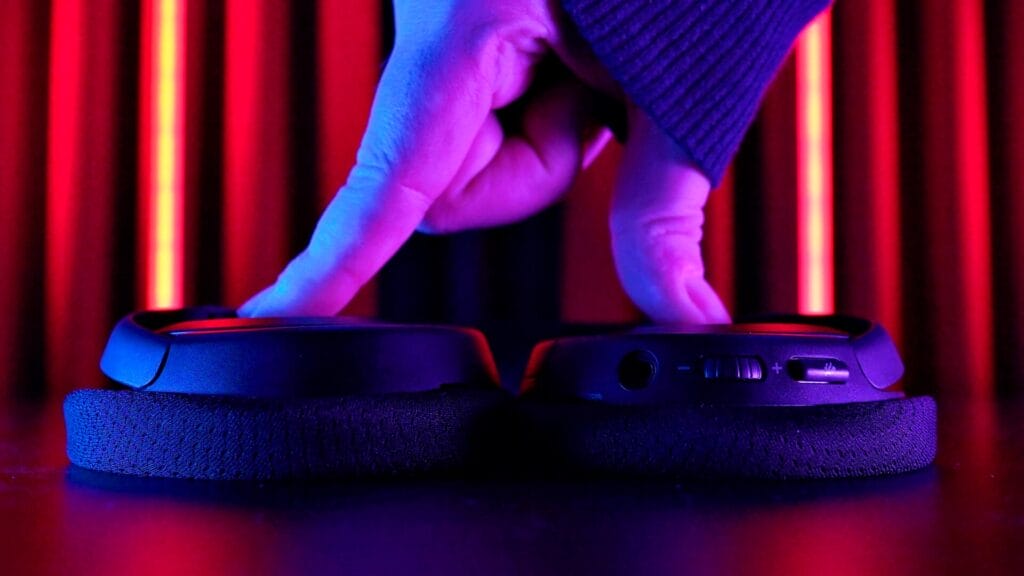 SteelSeries Arctis Nova 1