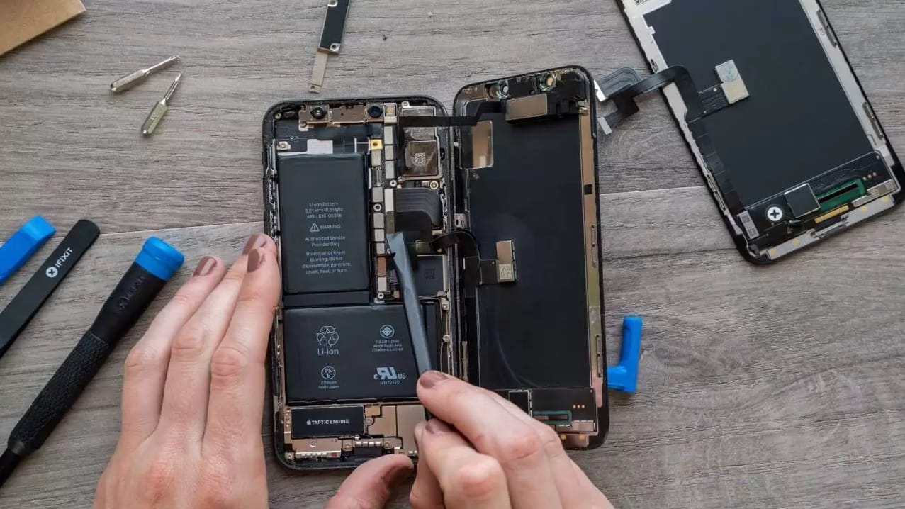 Apple, Kendin Onar Hizmetini Avrupa’ya Taşıdı