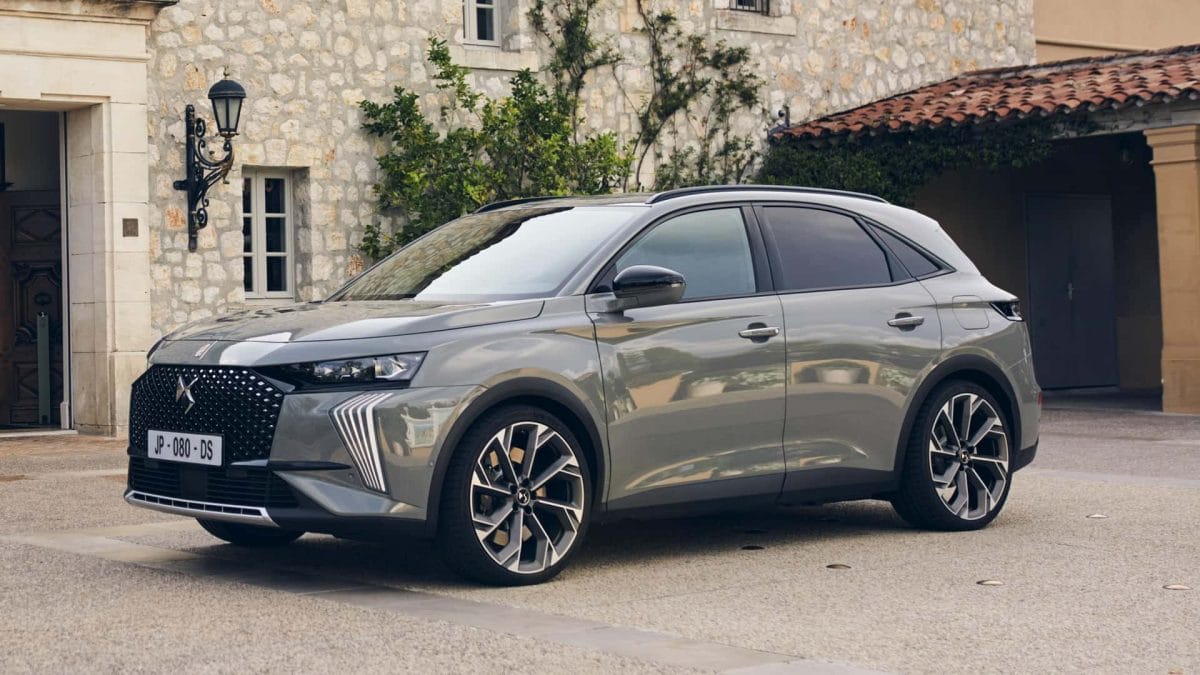 DS 7 E-Tense 4X4 360 Versiyon Türkiye’de! Fiyatı Dikkat Çekecek