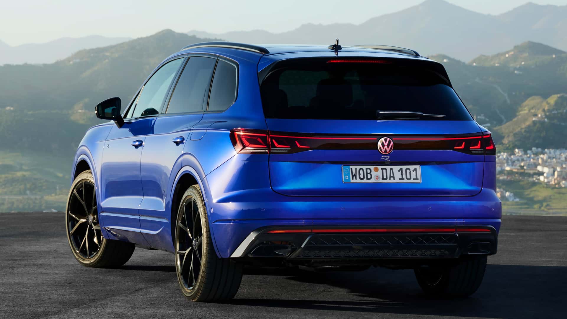 Makyajlı Volkswagen Touareg Tanıtıldı! Yenilikleri Neler?