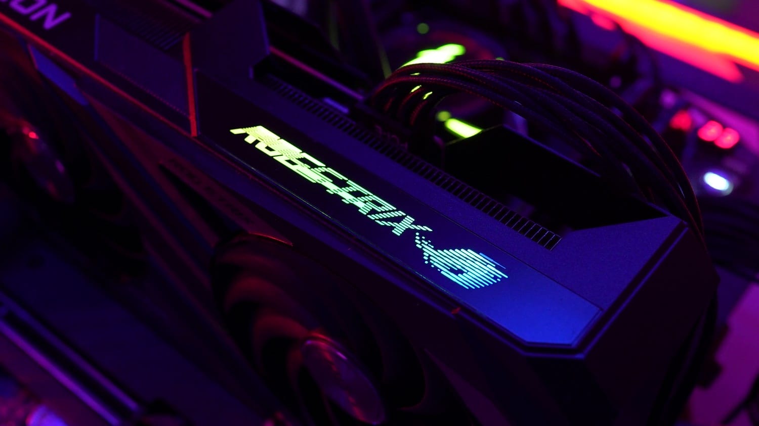 ASUS ROG Strix RX 7600