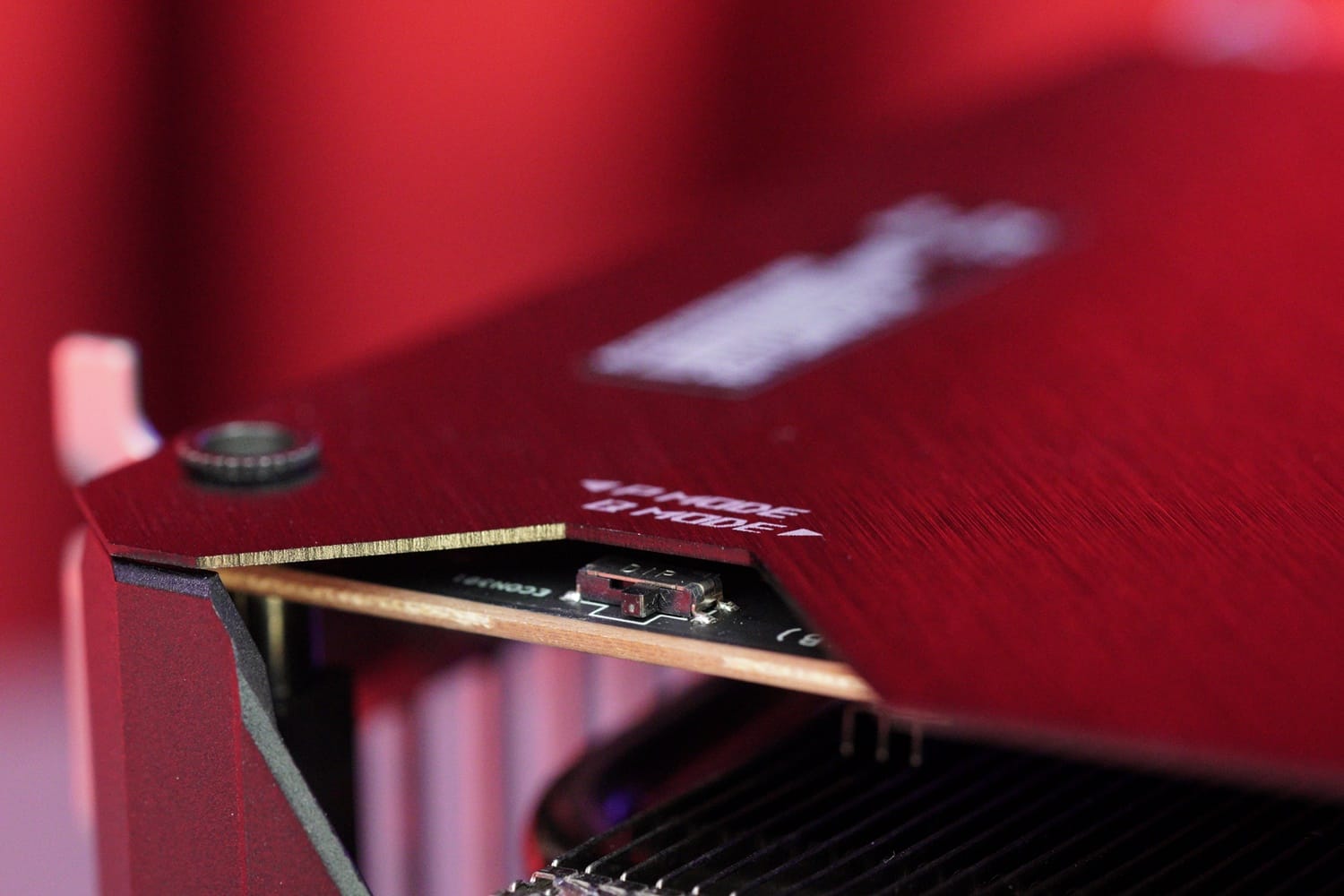 ASUS ROG Strix RX 7600