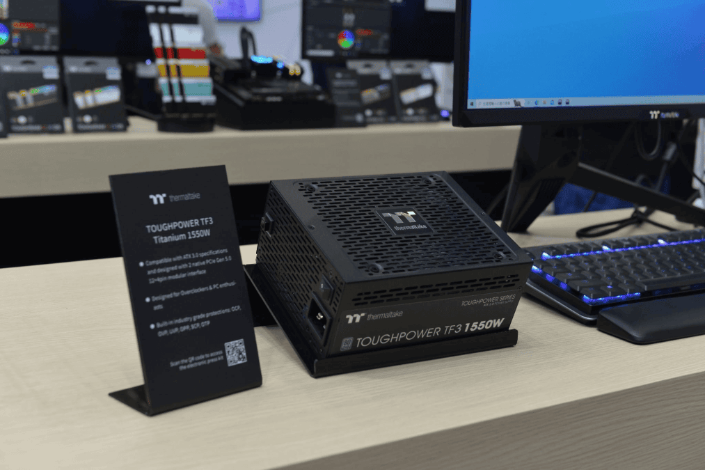 Thermaltake, Toughpower iRGB PLUS 1250W/1650W Titanium'u COMPUTEX 2023'te Duyurdu