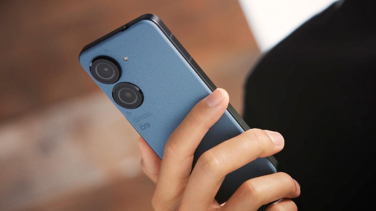 ASUS, Akıllı Telefon Serisi için Önemli Bir Değişikliğe İmza Atıyor