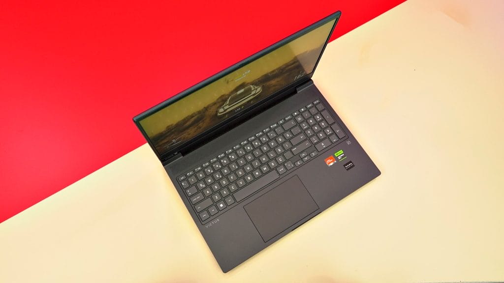 HP Victus 16-s0020nt