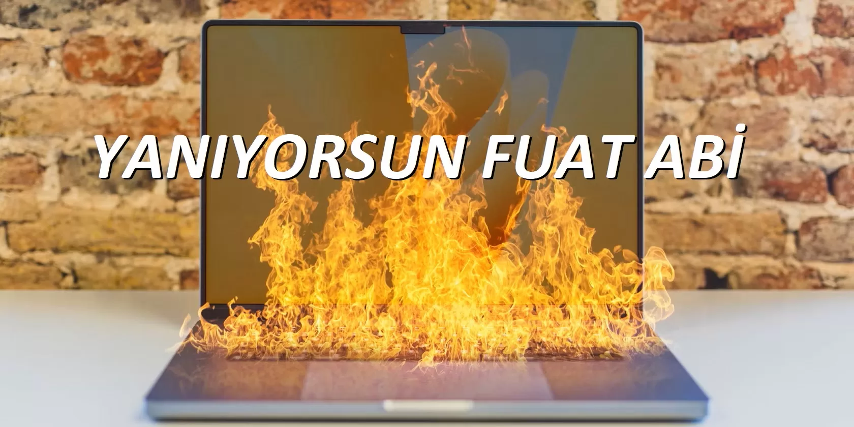 Yeni M3 Macbook Air, %33 Daha Yavaş ve 114°C Sıcaklığa Ulaşıyor