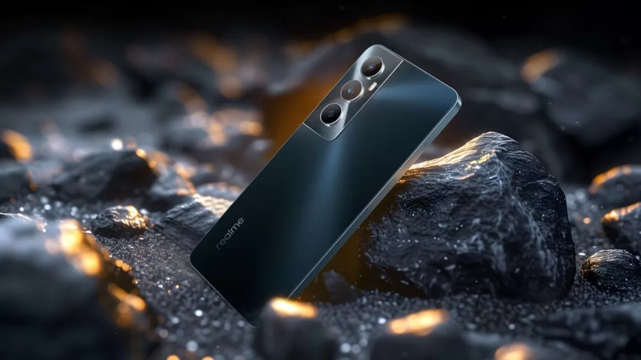 Uygun Fiyata Şık Tasarım, Realme C65 Tanıtıldı