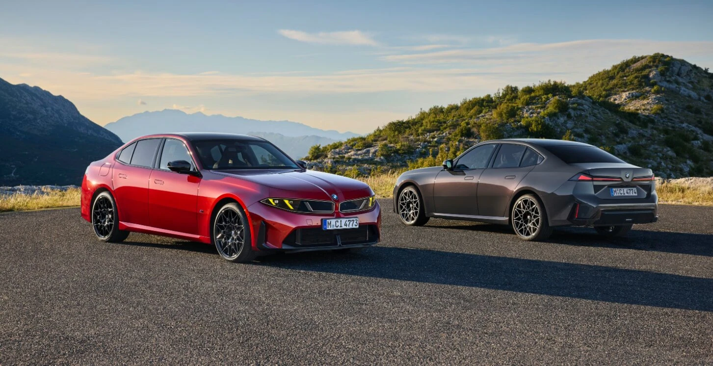 yeni-bmw-3-serisi-elektrik-cagina-inat-443-beygirlik-benzinli-motoruyla-tanitildi-v4.webp