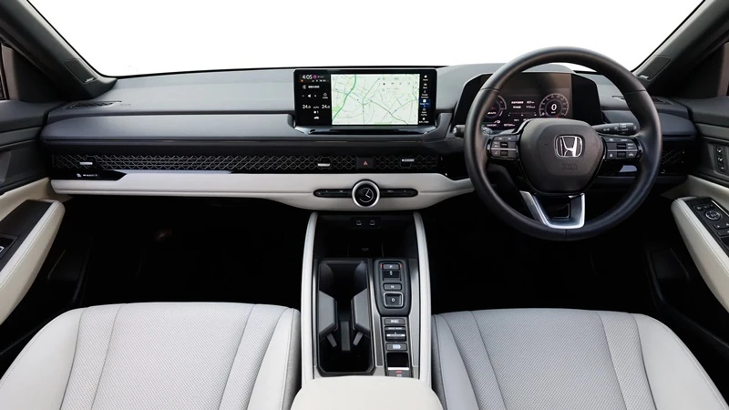 yeni-honda-accord.webp