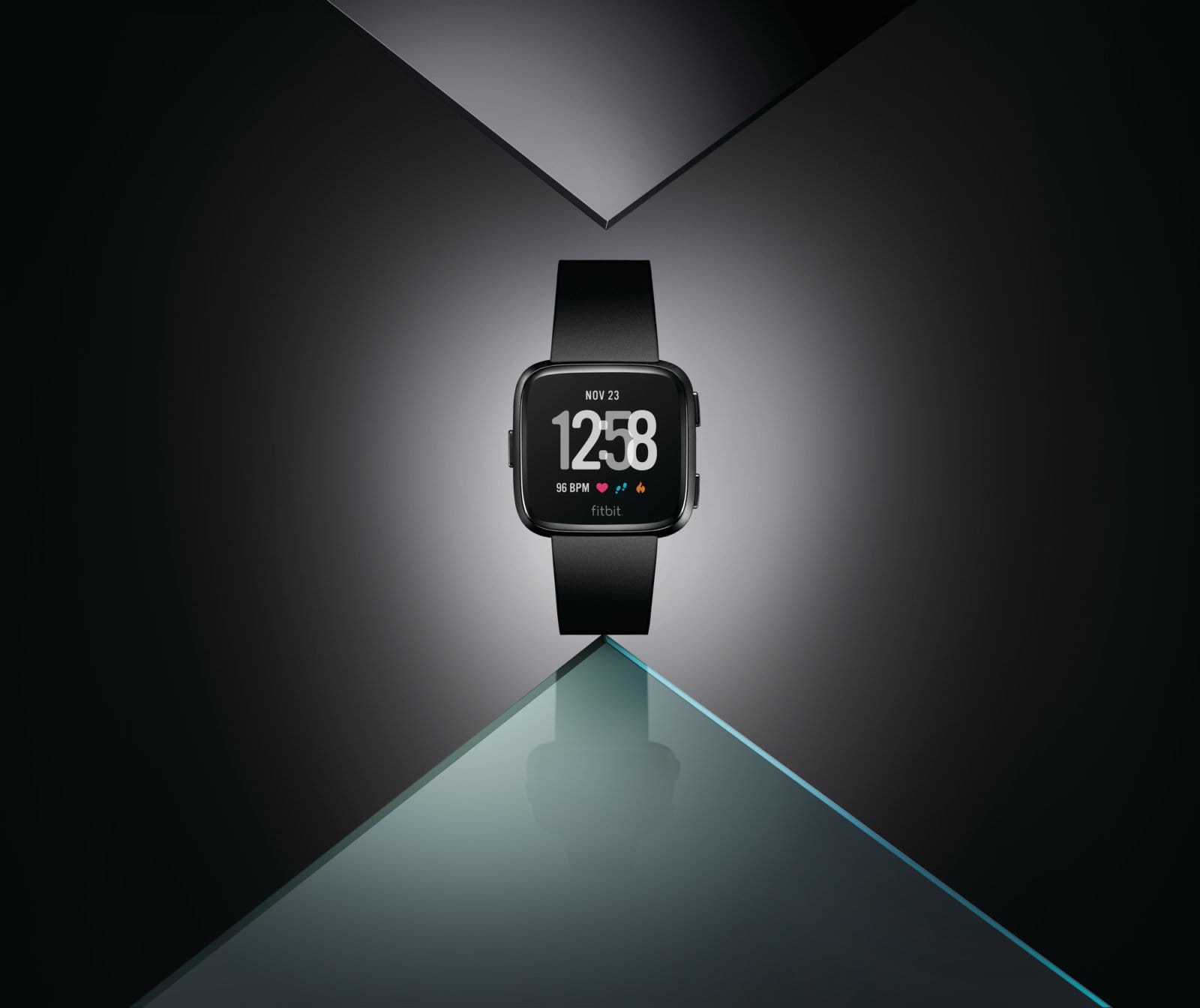 1525779189 1520954604 Fitbit Versa BlackHero - PC Hocası
