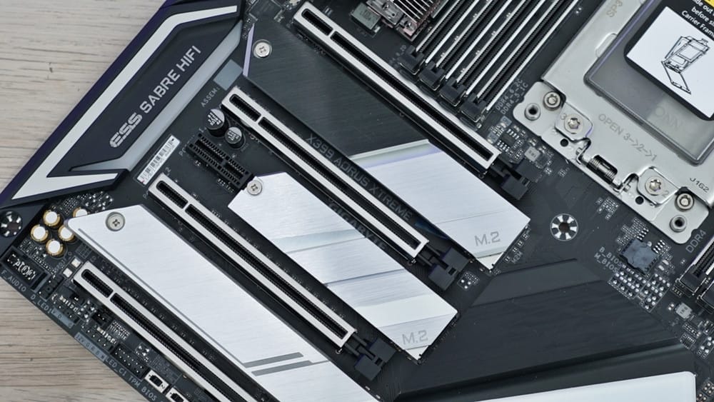 Gigabyte X399 AORUS Extreme Anakart İncelemesi 006 - PC Hocası