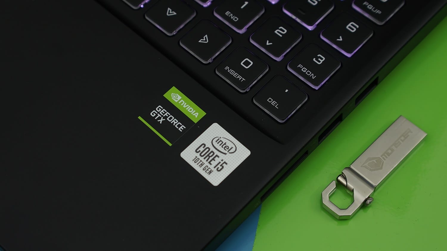 Monster Abra A5 V15 7 laptop incelemesi 007 - PC Hocası