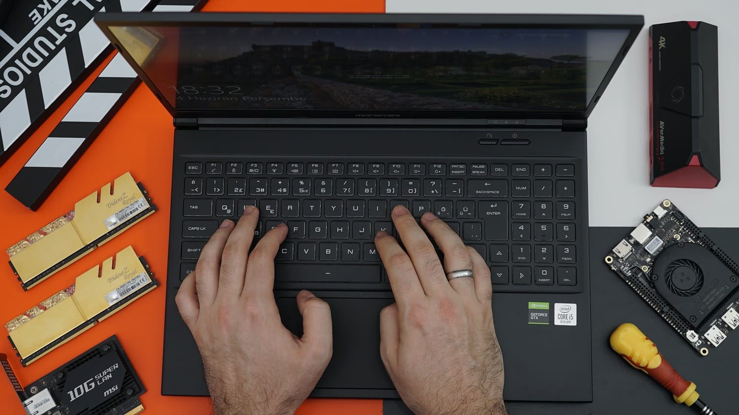 Monster Abra A5 V15 7 laptop incelemesi 012 - PC Hocası