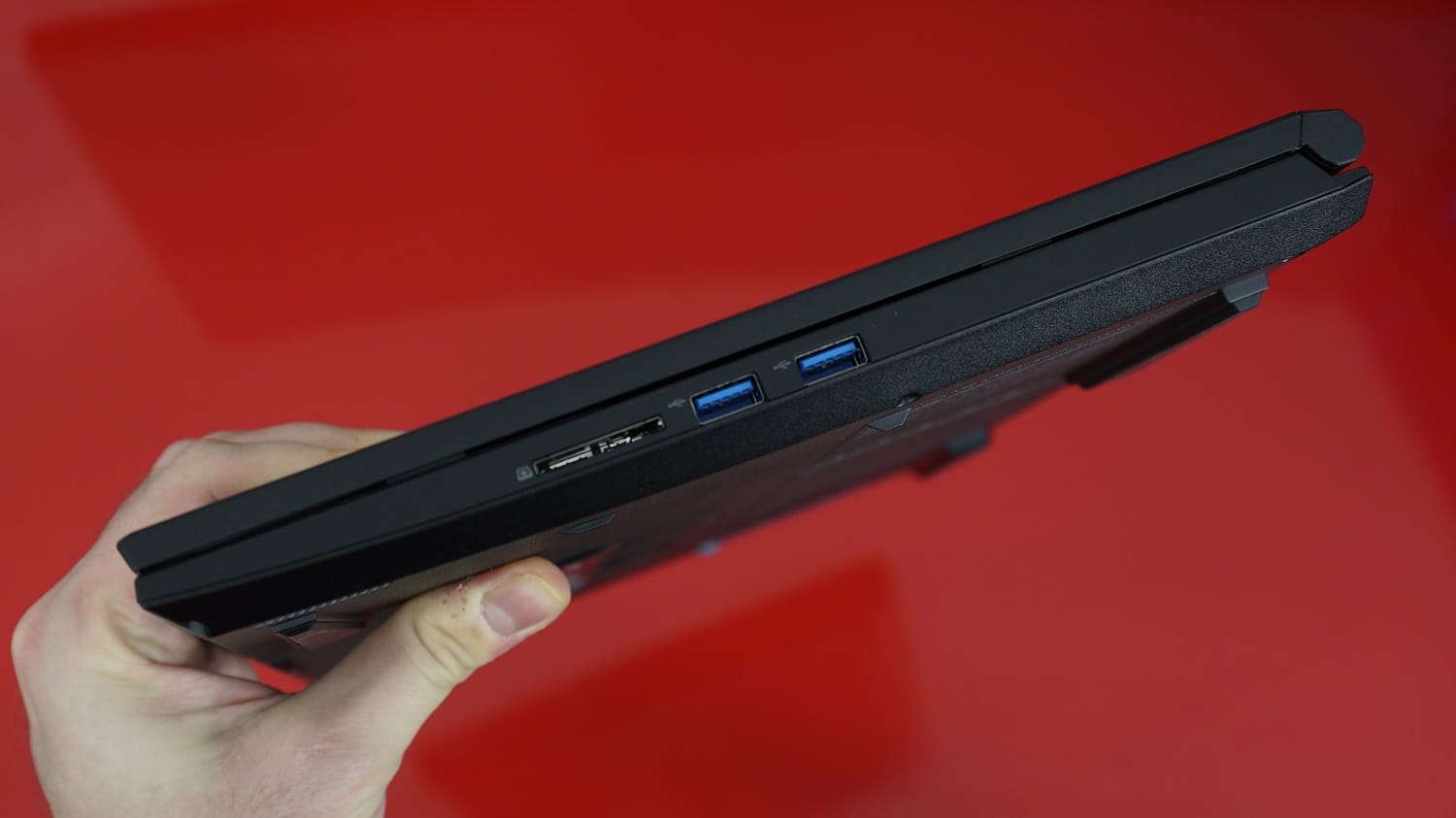 Monster Abra A5 V15 7 laptop incelemesi 015 - PC Hocası