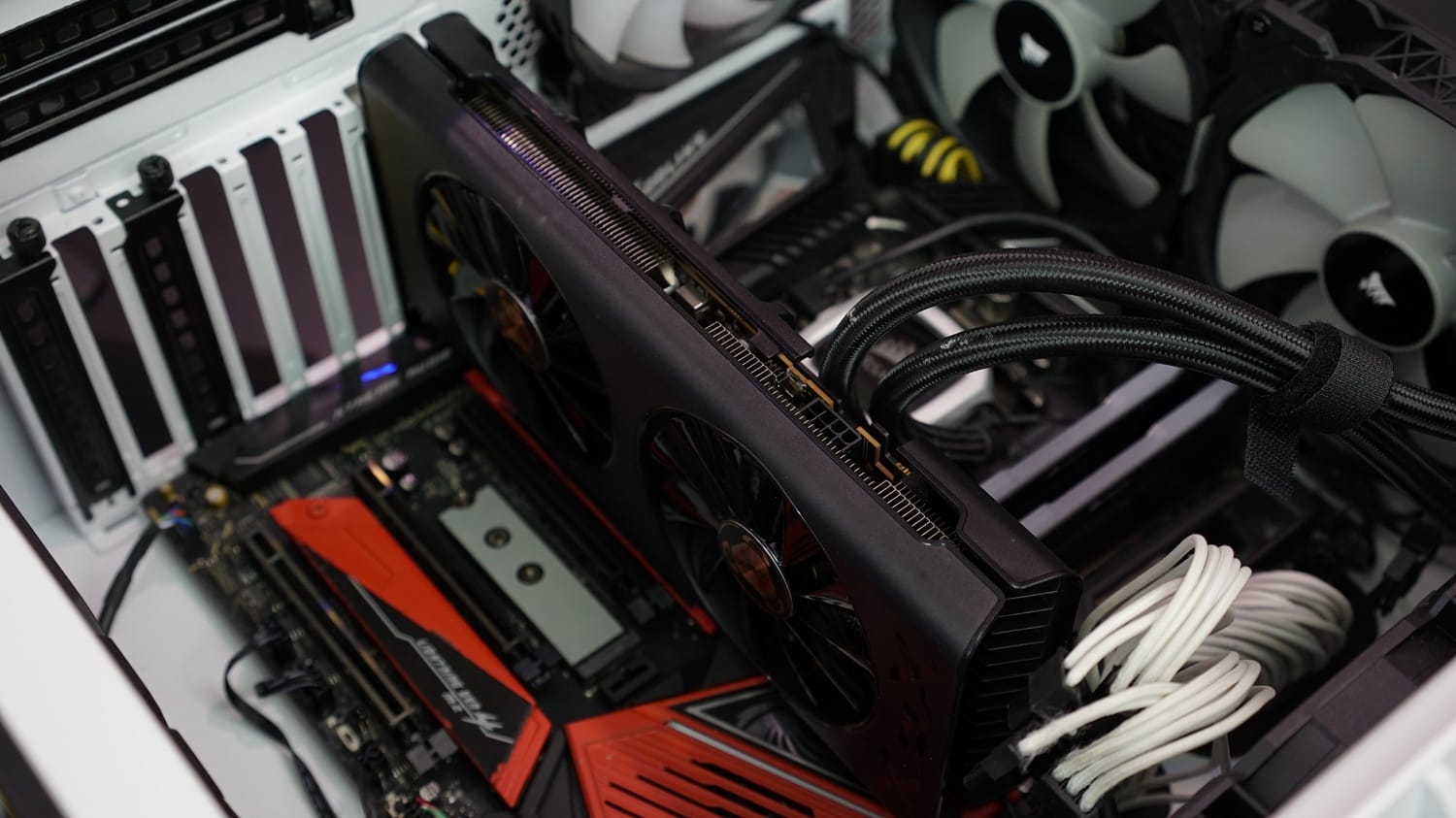 xfx rx 5600 xt 015 - PC Hocası