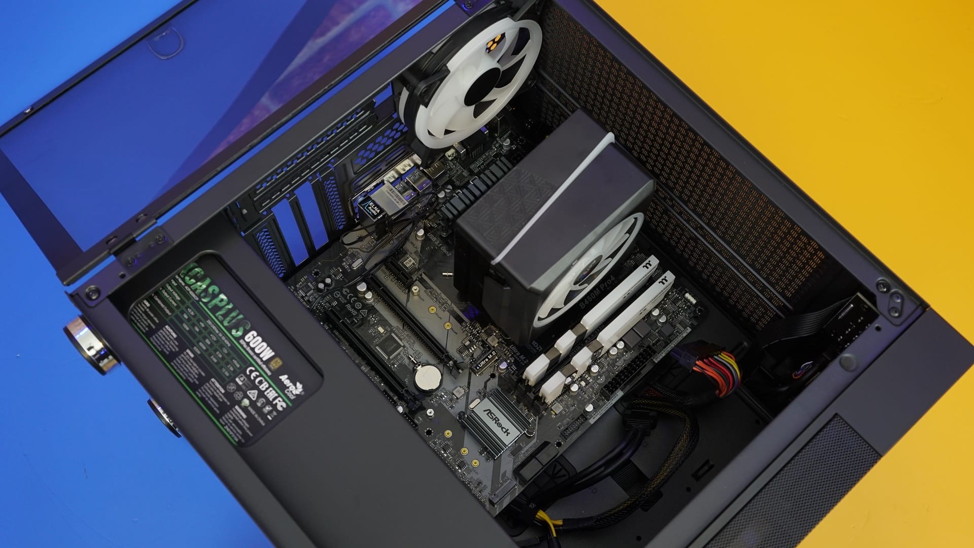 aerocool atomic 007 - PC Hocası