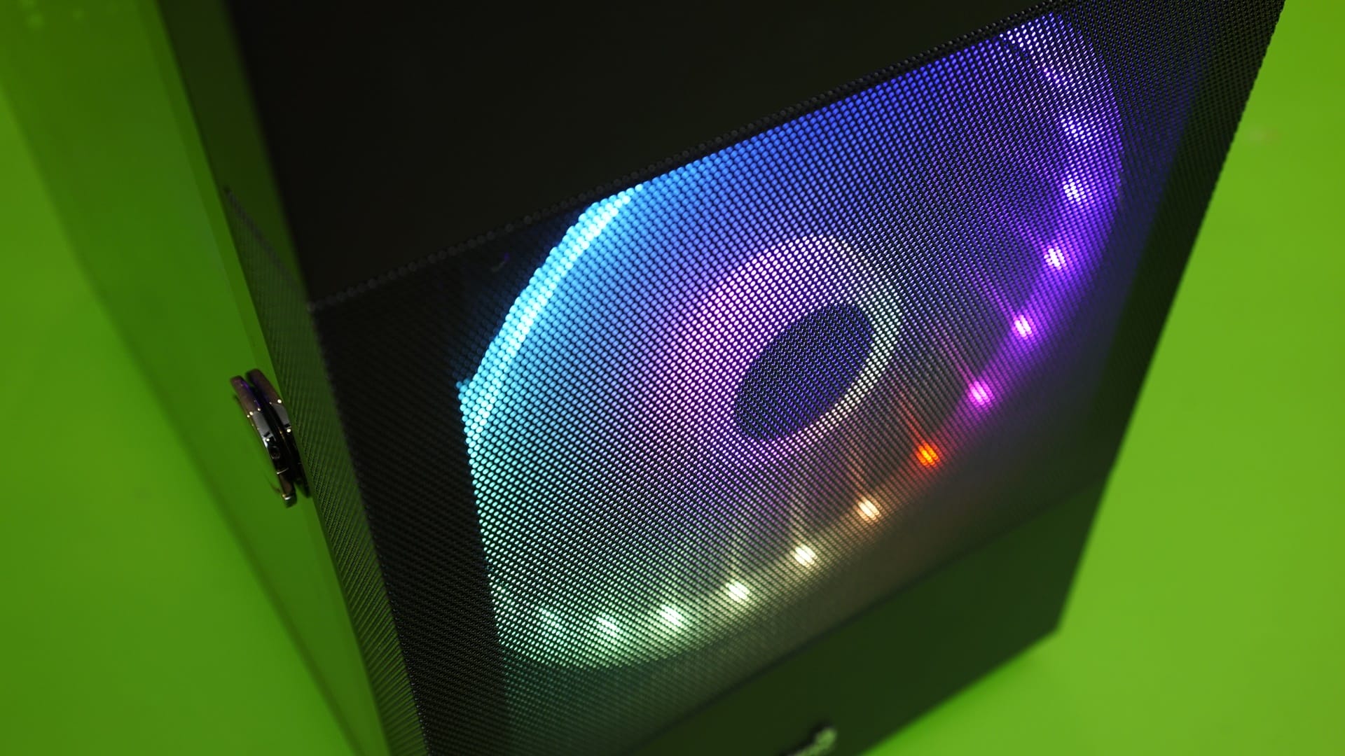 aerocool atomic 017 - PC Hocası