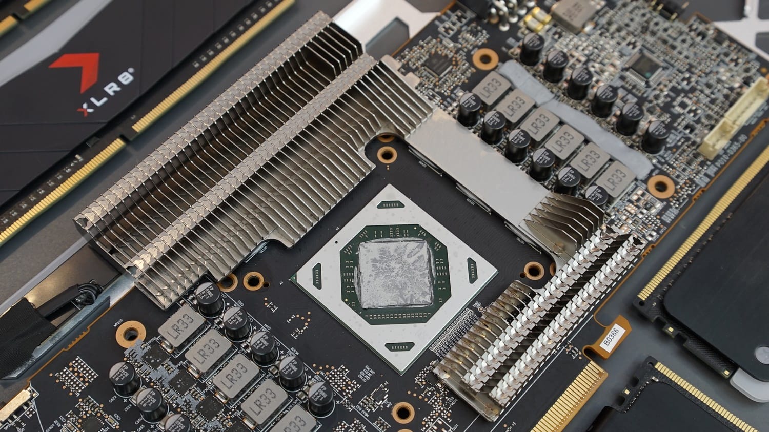 sapphire nitroplus rx6700xt 017 - PC Hocası