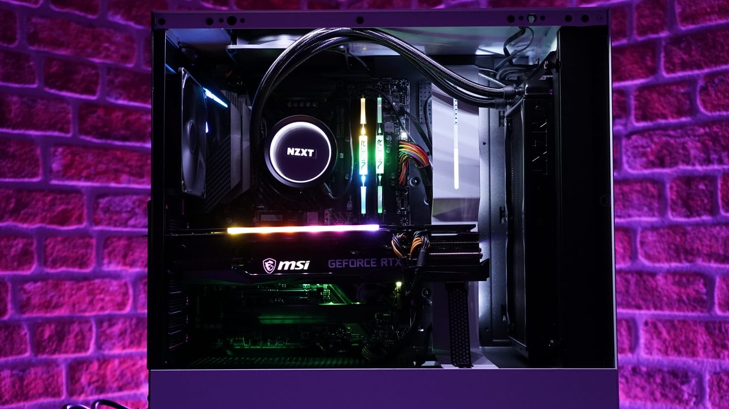 vucut gelistirme sampiyonuna sistem 048 - PC Hocası