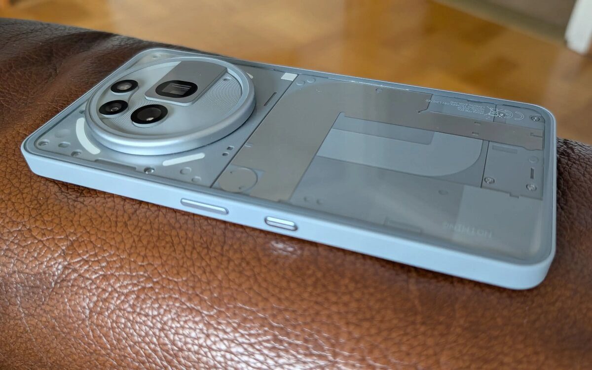 Nothing Phone (4a) Pro