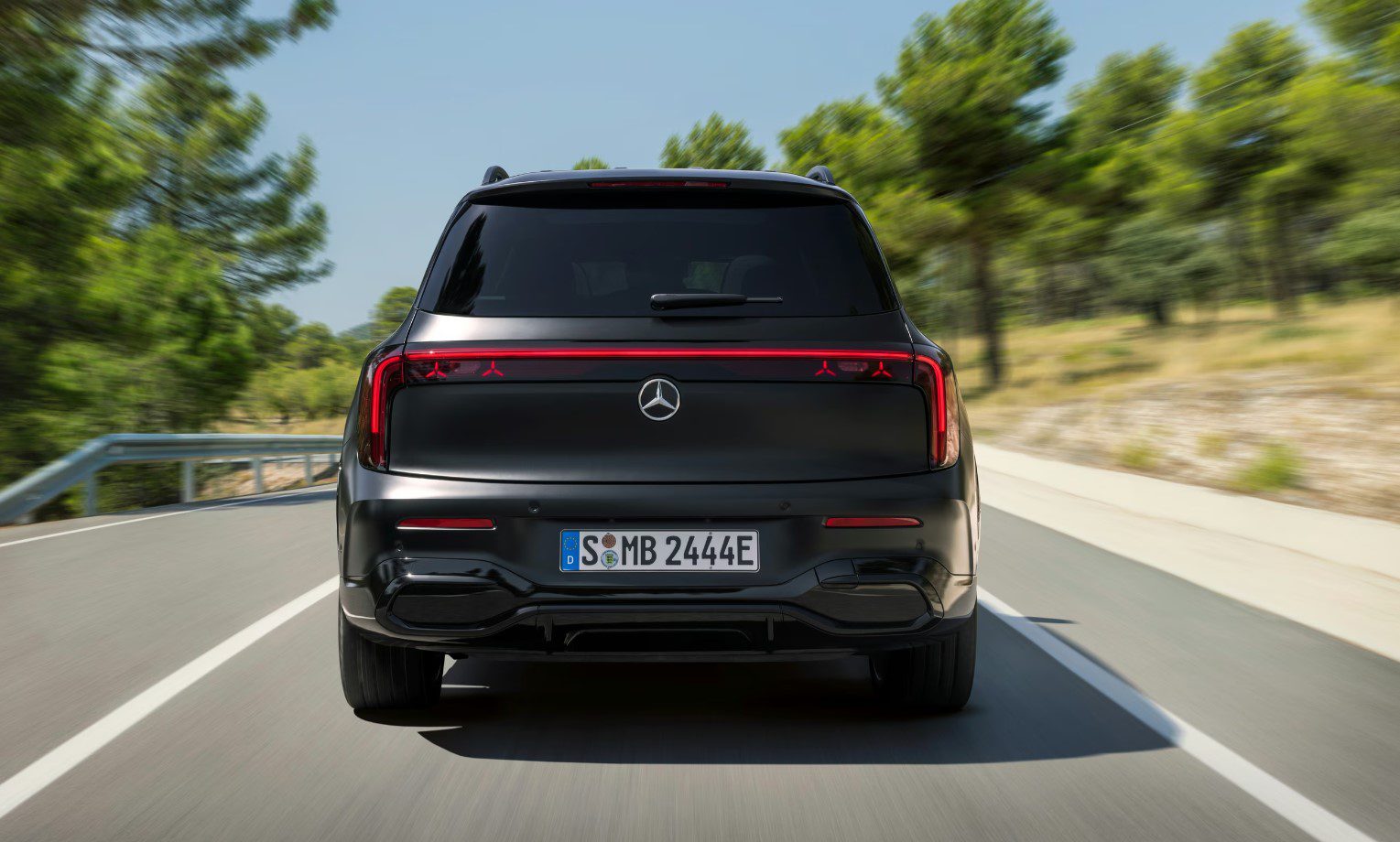 Yeni Mercedes GLB 250+ 4