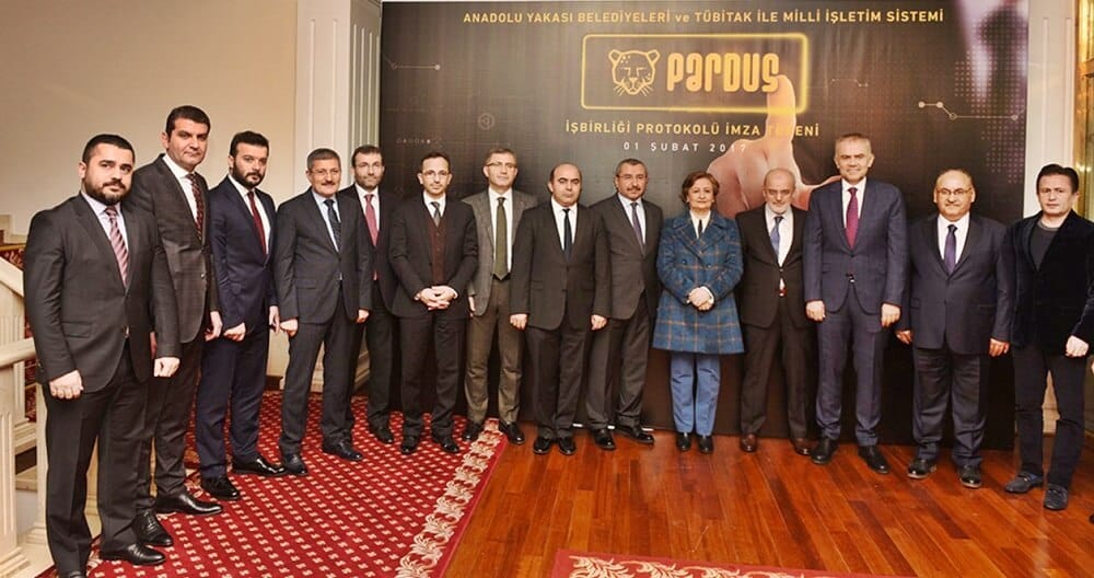 AK Parti Yerel Yönetimlerden Sorumlu Başkan Yardımcısı olan Erol Kaya, Ak Partili olan tüm Belediyelere tebligat göndererek bir an önce PARDUS işletim sistemini kullanmaya başlamalarını istedi. | Sungurlu Haberleri