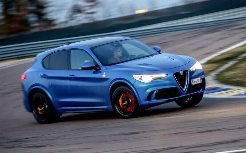 alfa romeo stelvio 3 - PC Hocası