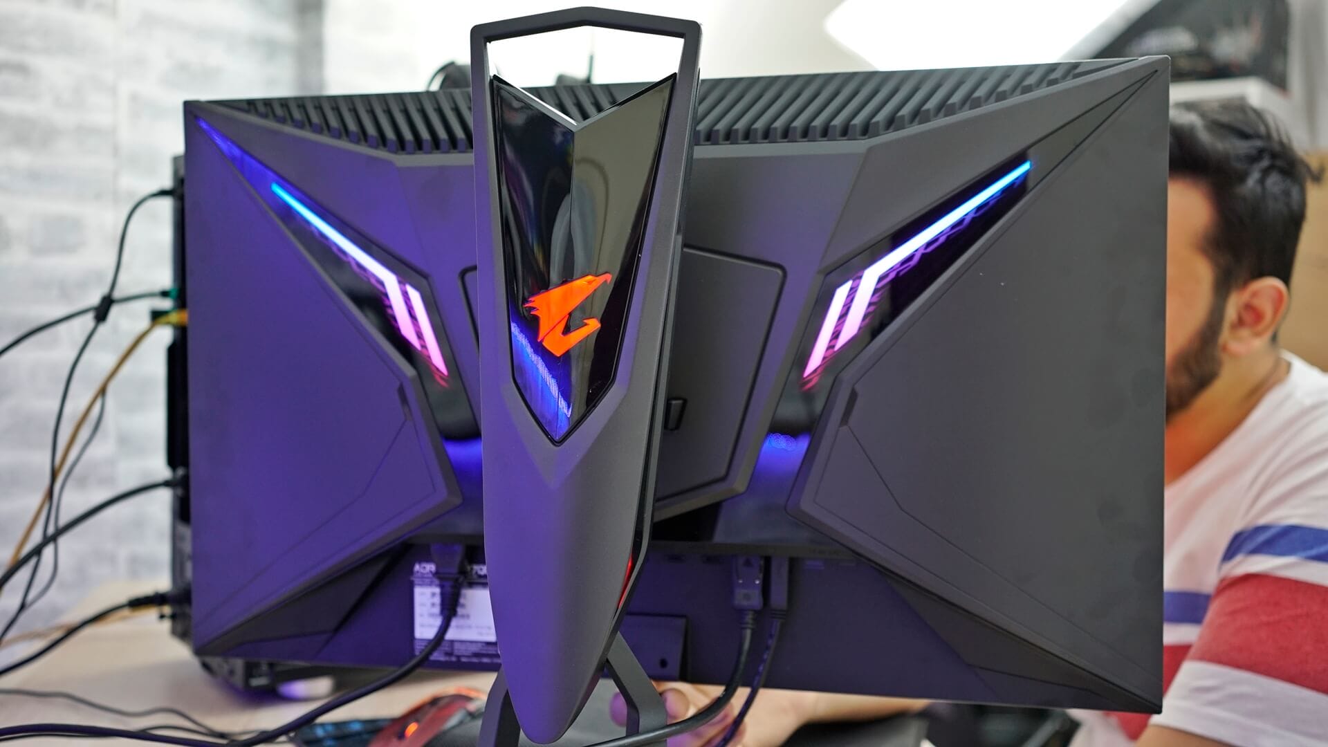 Aorus 15 9kf. AORUS ad27qd. AORUS fi25f 240 Гц. AORUS ad27qd Gaming Monitor. Монитор AORUS Mishka.