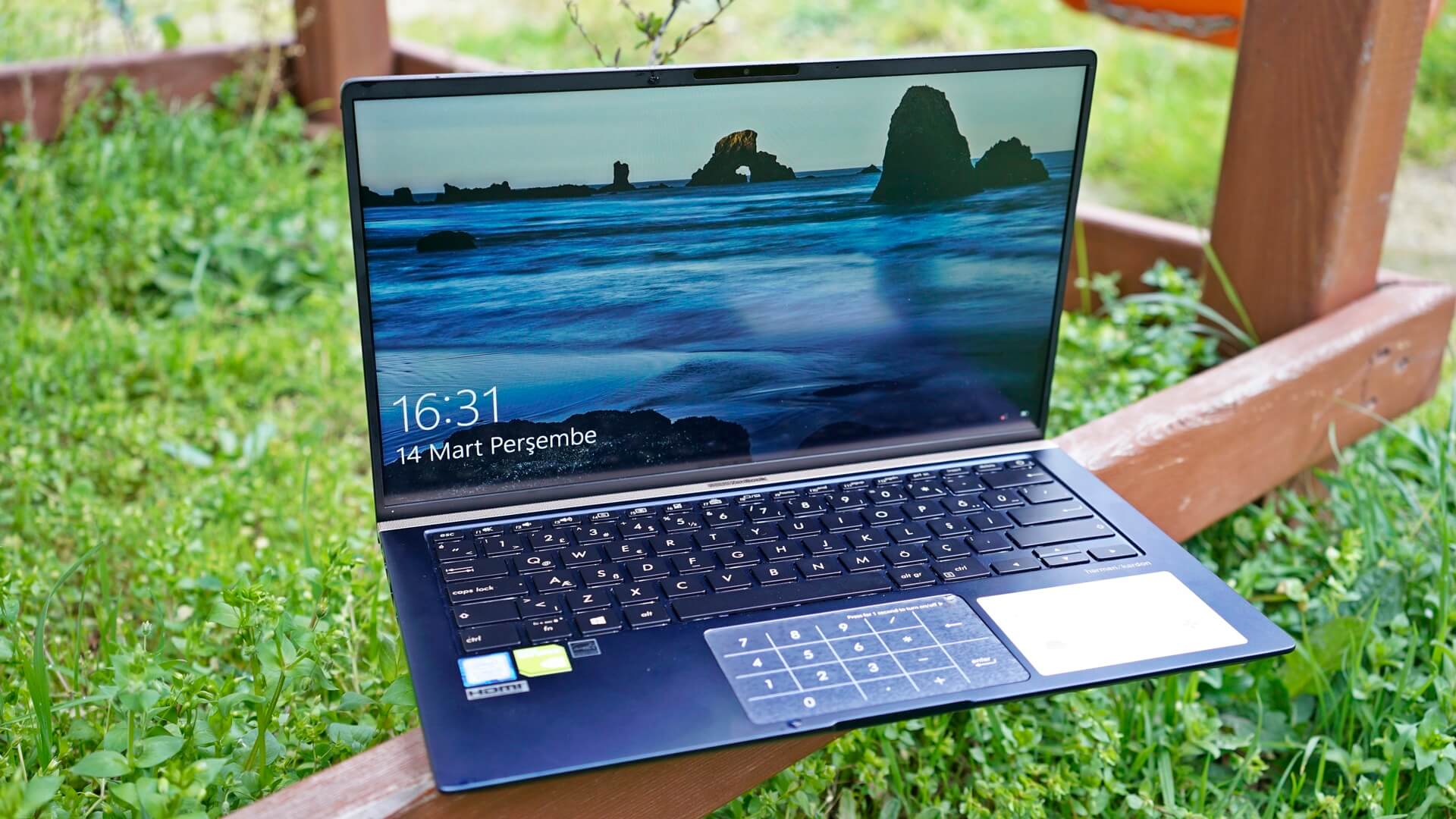 ASUS Zenbook 14 UX433FN Laptop İncelemesi 16 - PC Hocası