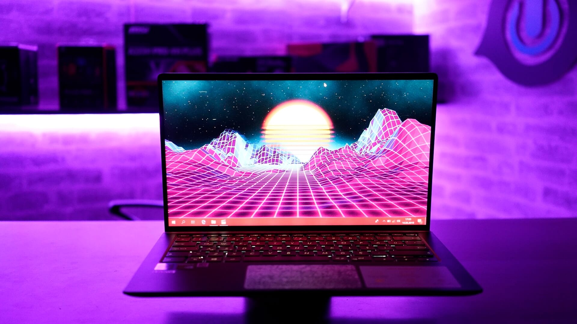ASUS Zenbook 14 UX433FN Laptop İncelemesi 20 - PC Hocası