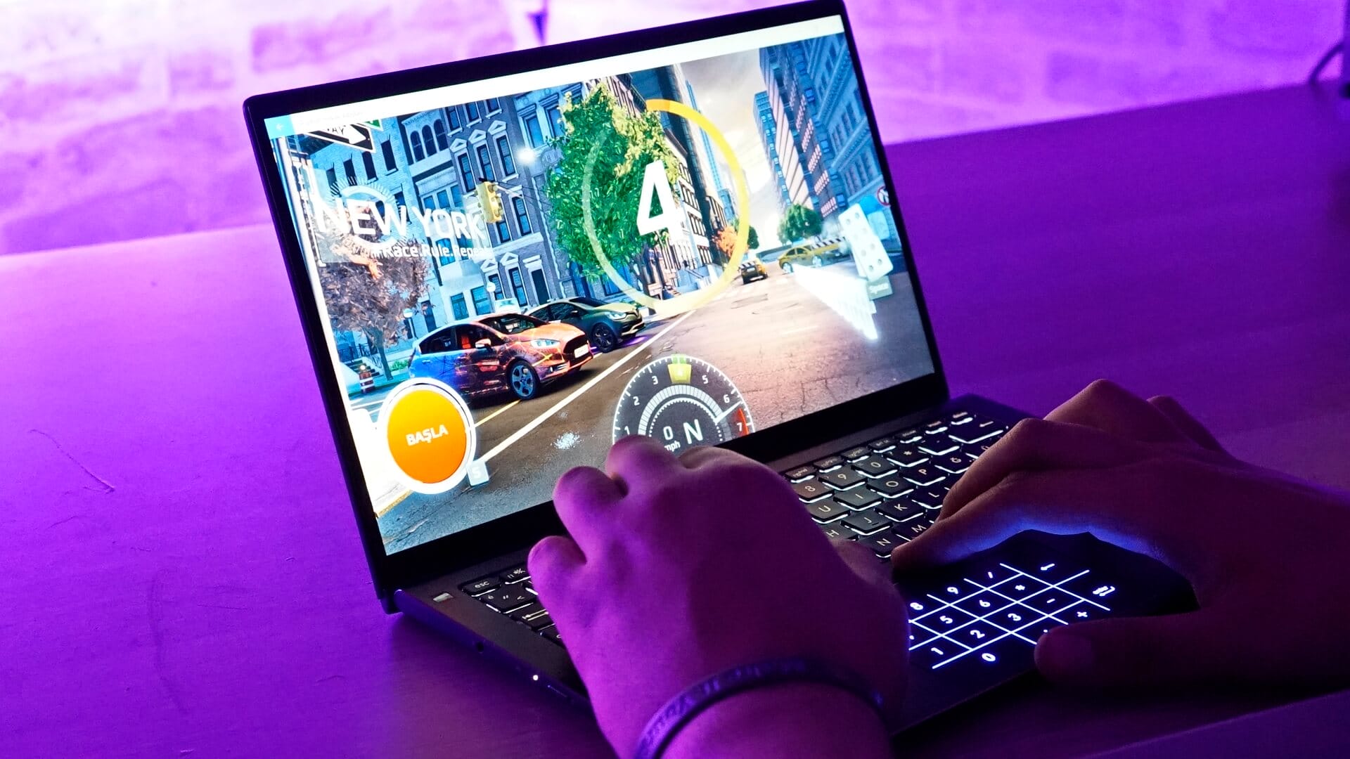 asus zenbook flip 3 ux362fa 009 - PC Hocası