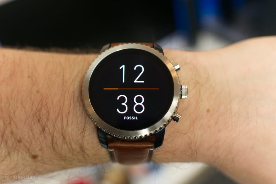 144116 smartwatches review fossil q explorist image11 iuaerq4fyy - PC Hocası