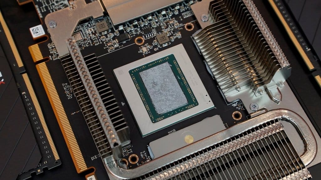 sapphire nitro rx6800xt 014 - PC Hocası