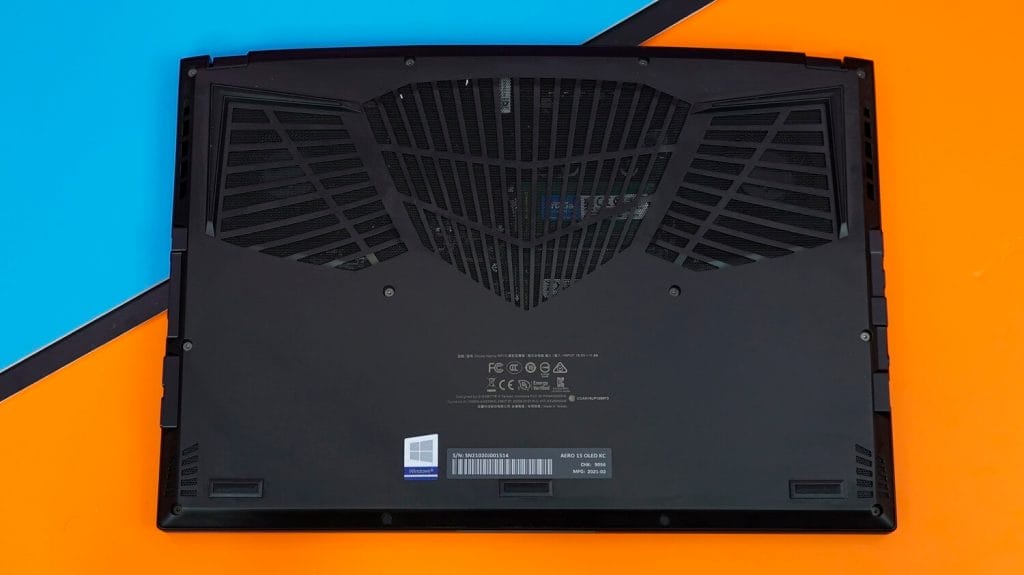 gigabyte aero15 009 - PC Hocası