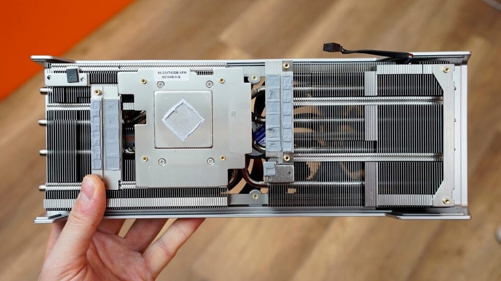 xfx merc319 rx6700xt 020 - PC Hocası