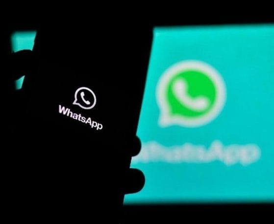 WhatsApp Pink