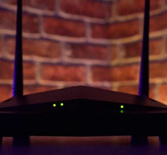 Tenda V12 AC1200 Router
