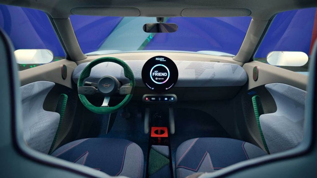 Mini Cooper Gibi Ama Değil: Konsept Otomobil Mini Aceman Tanıtıldı! mini aceman iç - PC Hocası