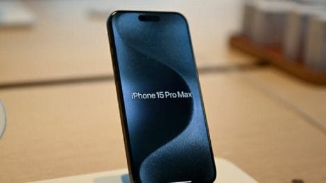 iPhone 15 Pro Max Ekran Yanma sorunu